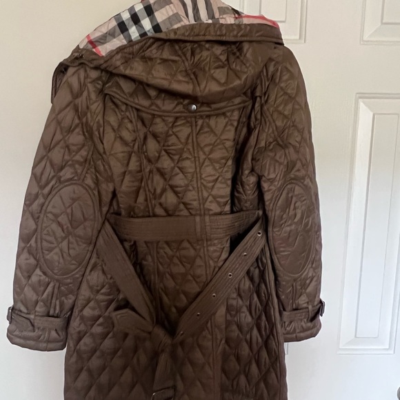 Burberry jacket size M - Picture 2 of 3